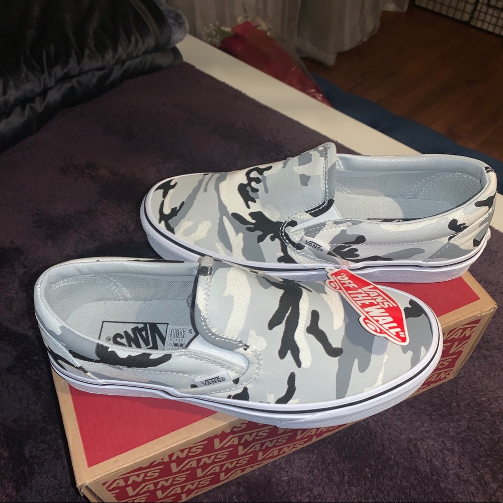 Women’s Camo Vans